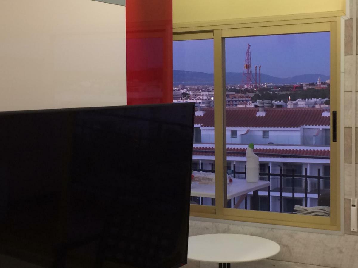 Apartamento En Salou Con Las Vistas Al Port Aventura Eksteriør bilde